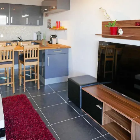 Appartement Mayen De L'ours C21 *